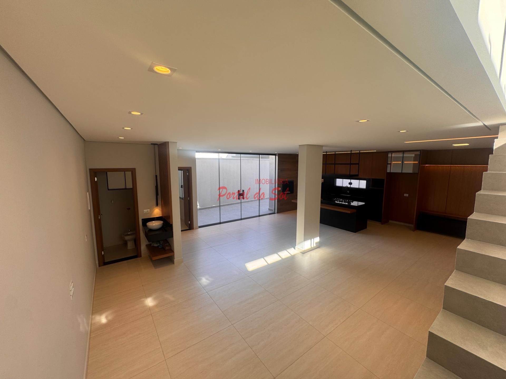 Casa à venda com 3 quartos, 1 suíte, 3 vagas e 221m² no Residêncial Tarumas, Santo Antônio da Platina (PR) — foto 18 de 21