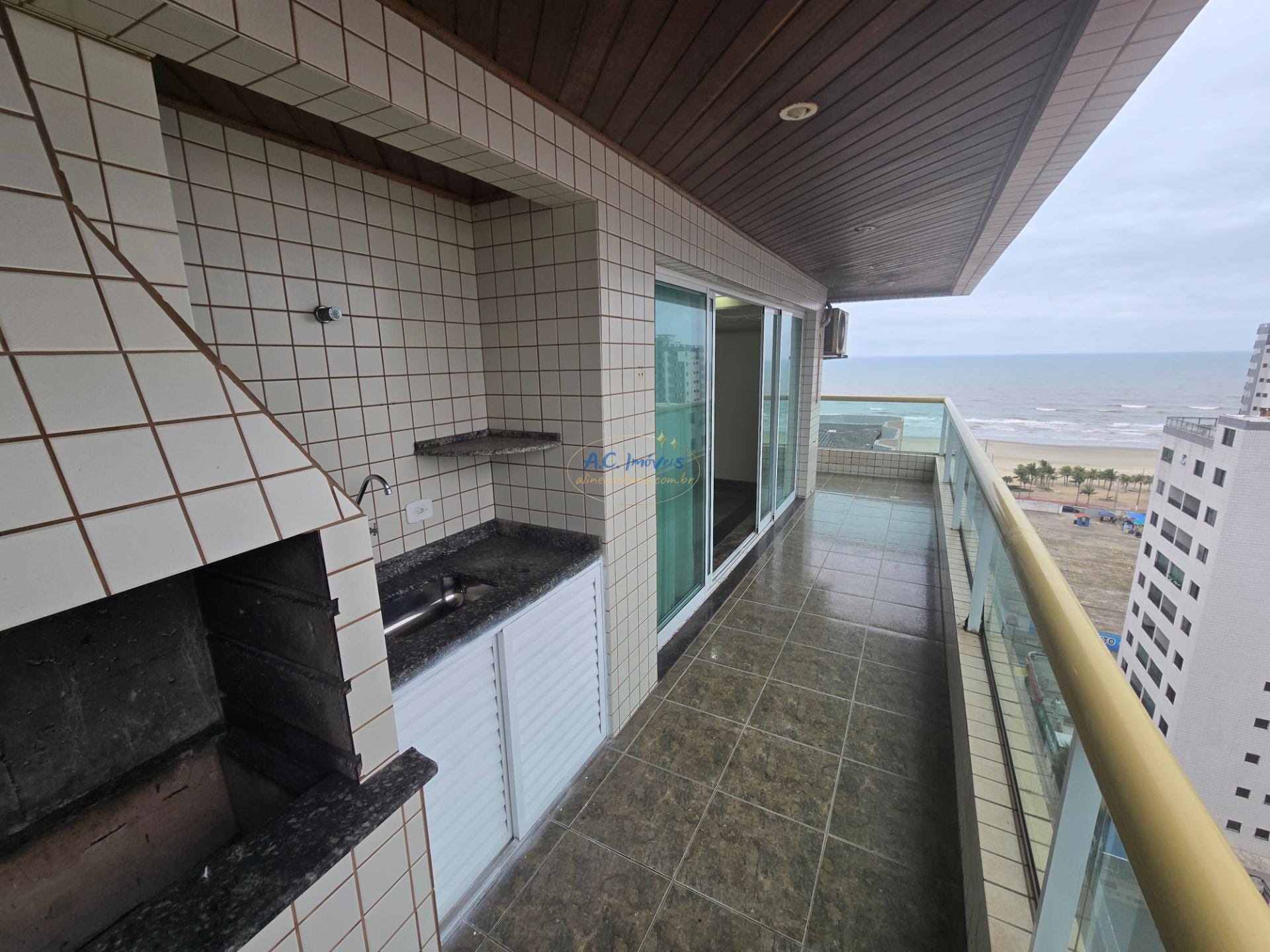 Apartamento à venda com 3 quartos, 4 banheiros, 2 vagas e 139m² no Vila Tupi, Praia Grande — foto principal