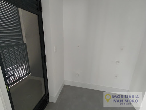 Apartamento  à venda em Meia Praia  -  Itapema, SC.