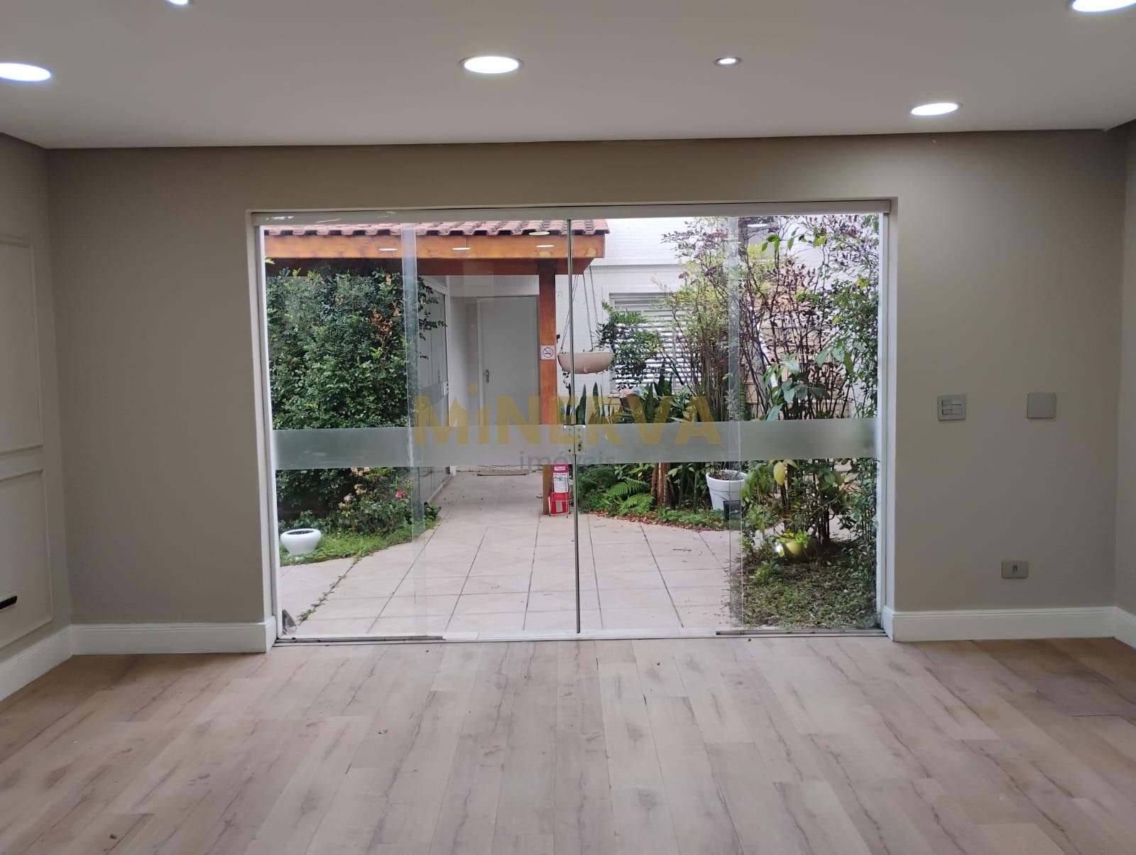 Casa à venda com 1 banheiro, 2 vagas e 90m² no Vila Regente Feijó, São Paulo — foto principal