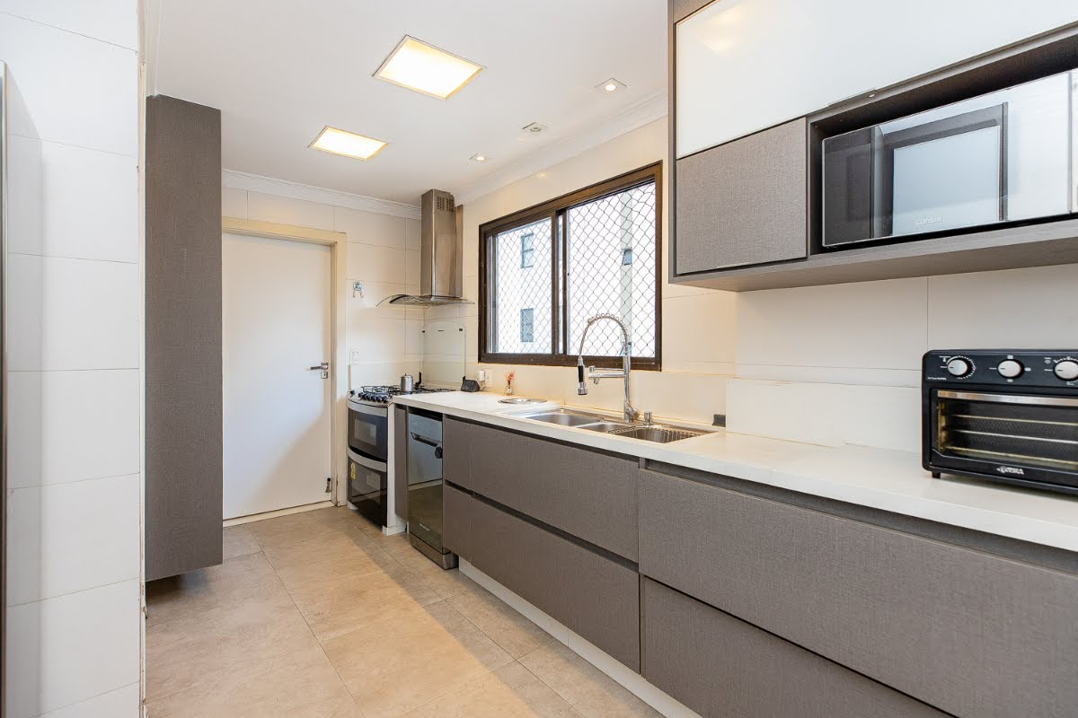 Apartamento à venda com 3 quartos, 1 suíte, 3 vagas e 187m² no Campo Belo, São Paulo (SP) — foto 18 de 30