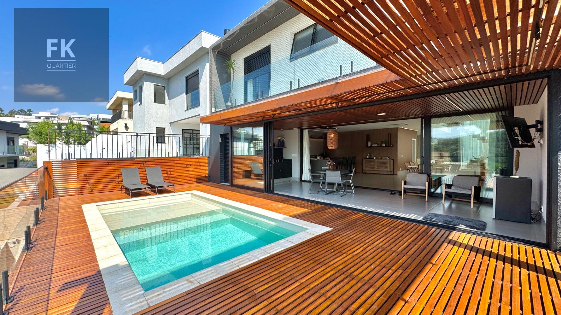 Casa à venda com 4 quartos, 4 suítes, 6 vagas e 574m² no Cidade Tamboré, Santana de Parnaíba (SP) — foto 10 de 26