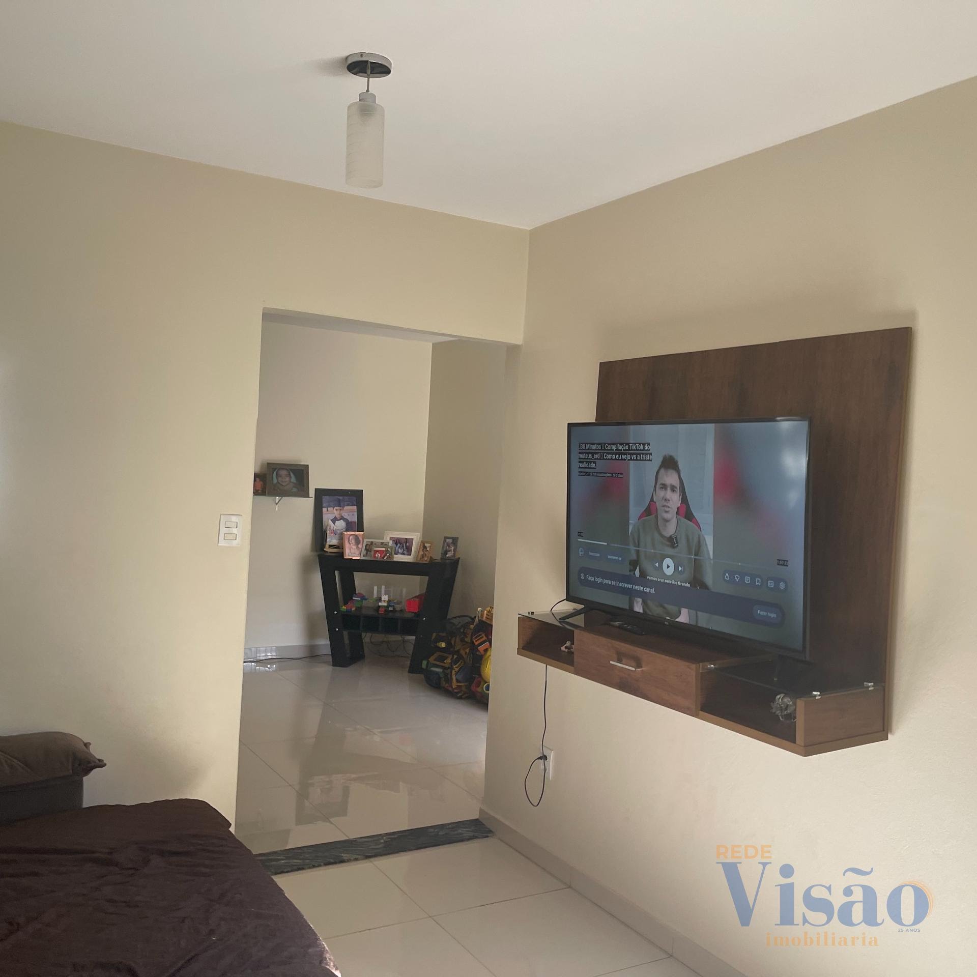 Casa à venda com 3 quartos, 1 suíte, 2 vagas e 150m² no Bairro Vila Mariana, Paracatu (MG) — foto 18 de 27