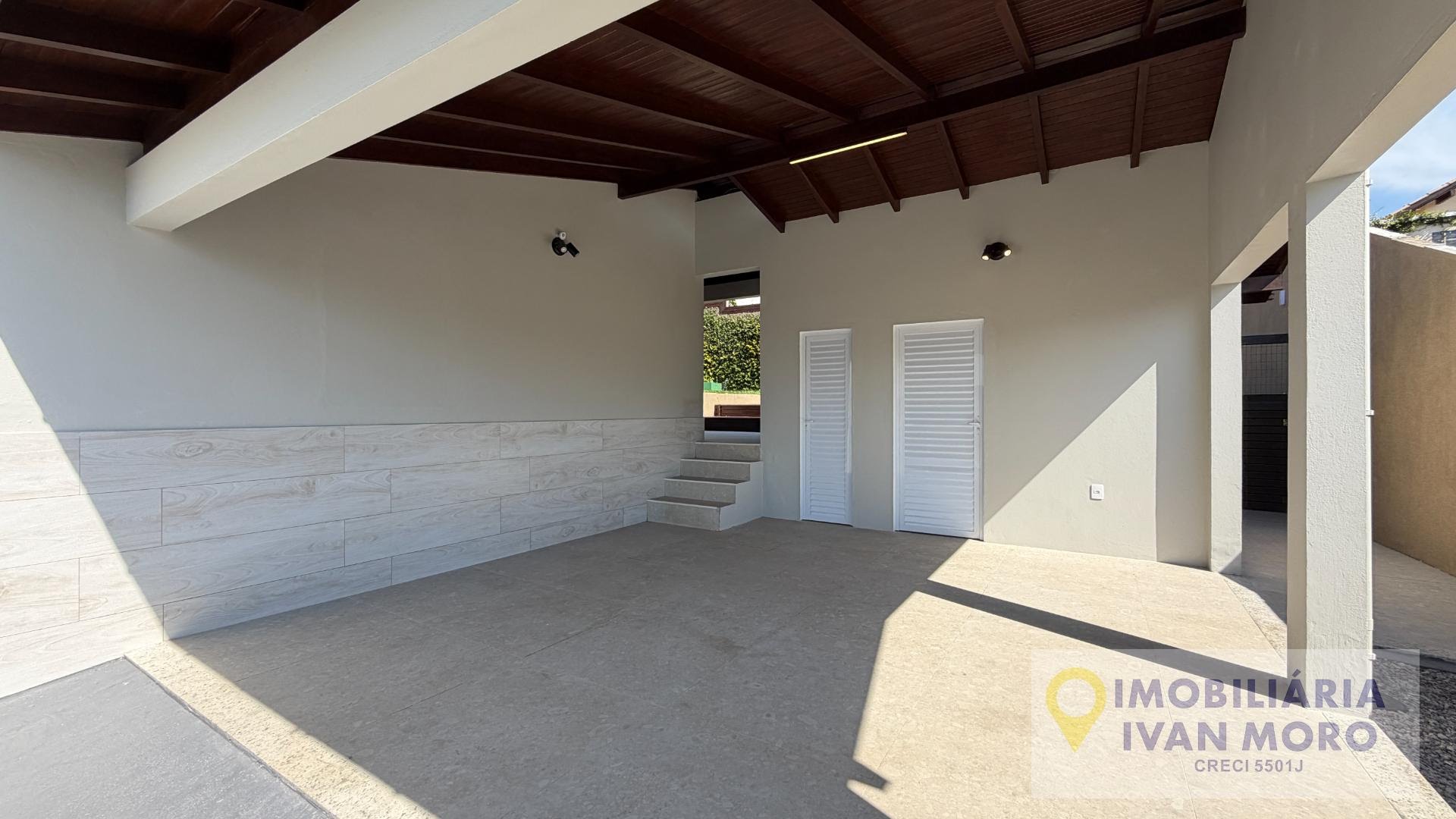 Casa à venda com 3 quartos, 1 suíte, 4 vagas e 154m² no Centro, Florianópolis (SC) — foto 23 de 25