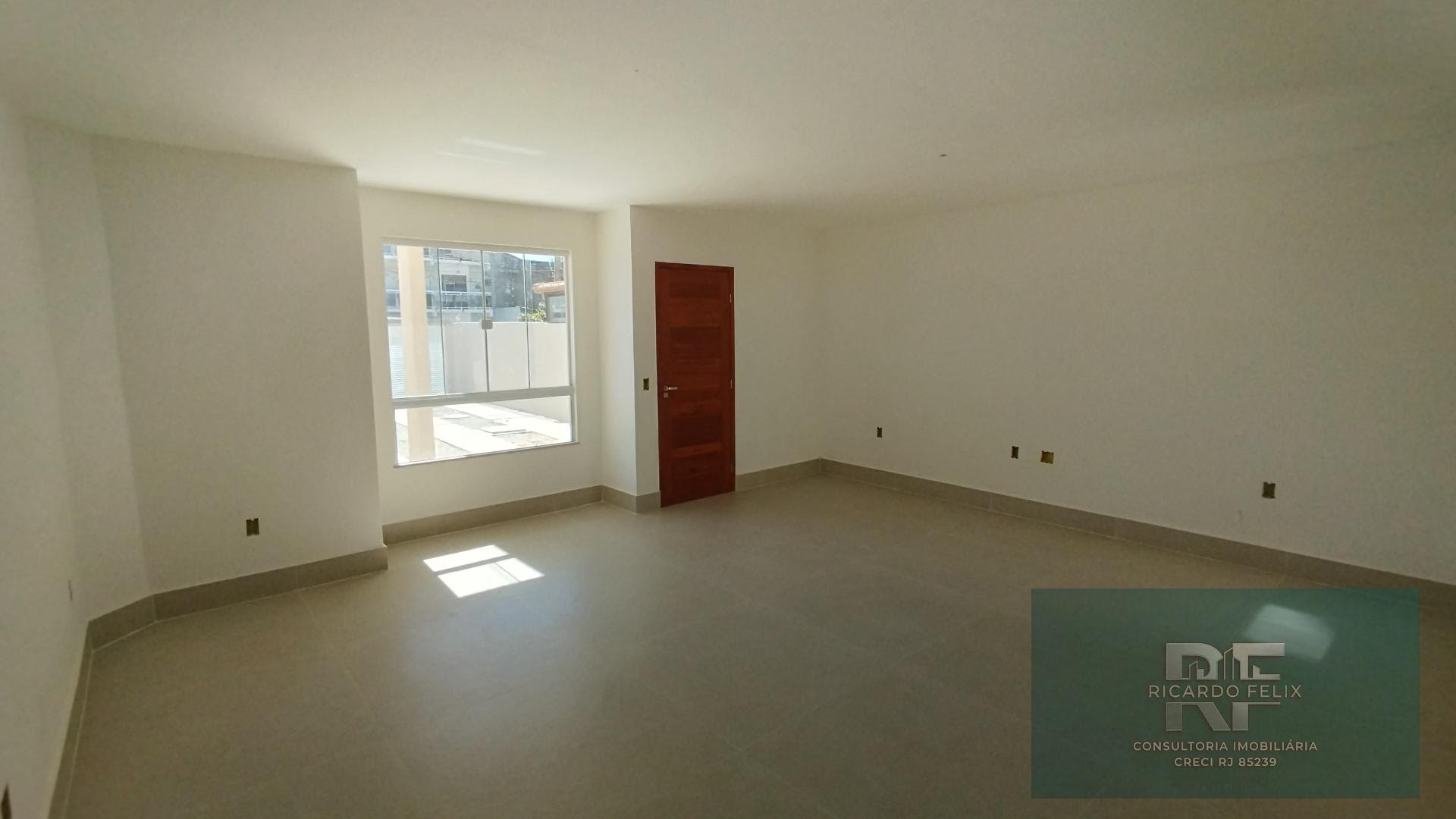Casa à venda com 4 quartos, 4 suítes, 2 vagas e 180m² no Recreio, Rio das Ostras (RJ) — foto 8 de 27