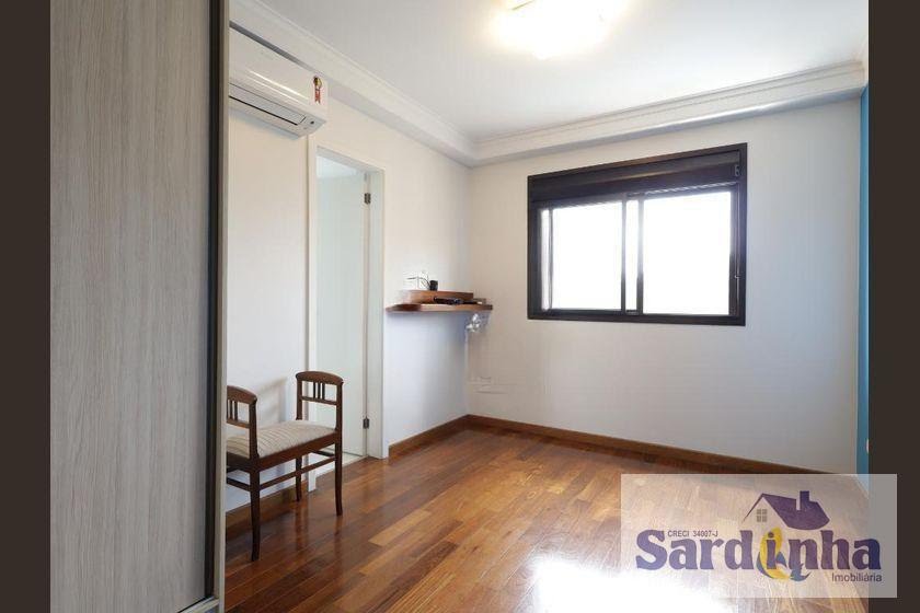 Apartamento à venda com 3 quartos, 3 suítes, 4 vagas e 220m² no Vila Suzana, São Paulo (SP) — foto 16 de 27