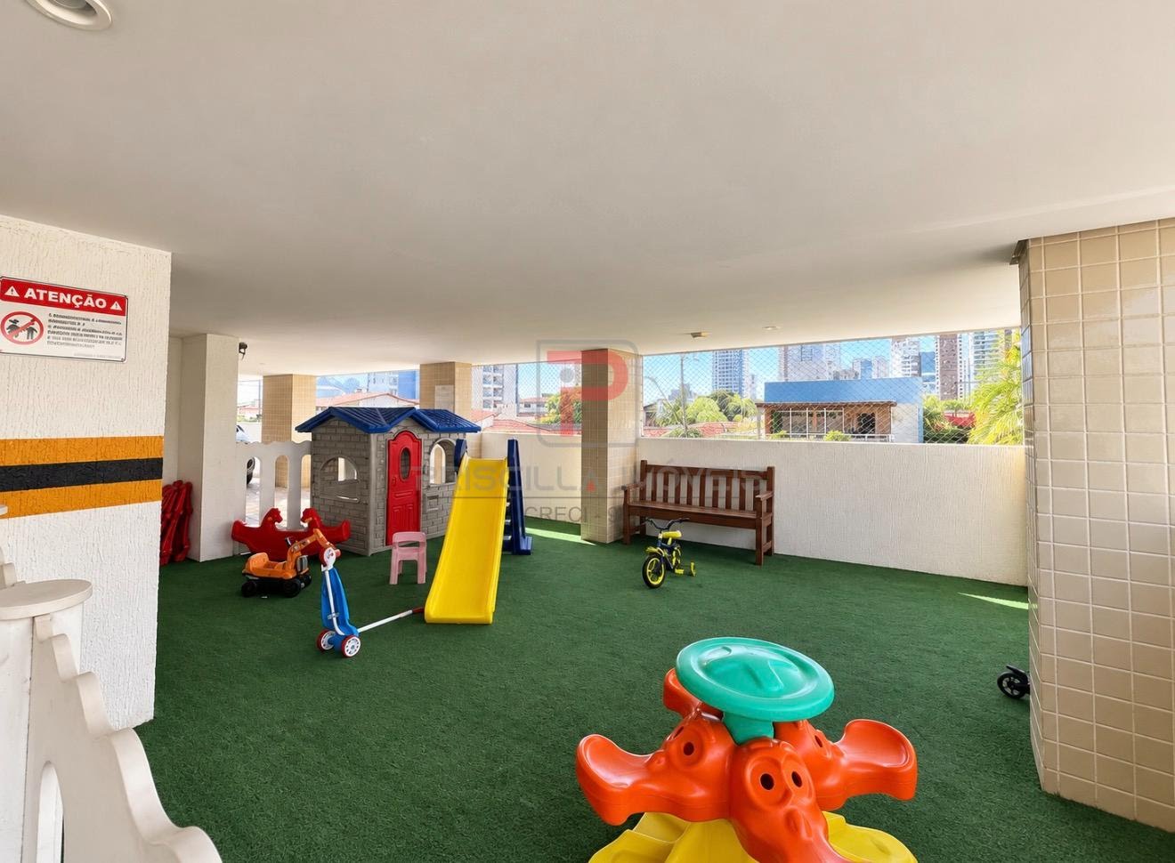 Apartamento à venda com 3 quartos, 1 suíte, 2 vagas e 94m² no Manaíra, João Pessoa (PB) — foto 23 de 28