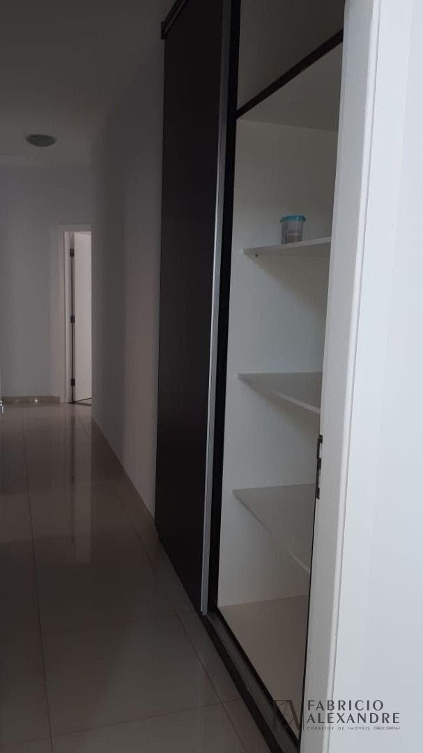 Casa à venda com 4 quartos, 4 suítes, 4 vagas e 350m² no Damha III, São José do Rio Preto (SP) — foto 14 de 30