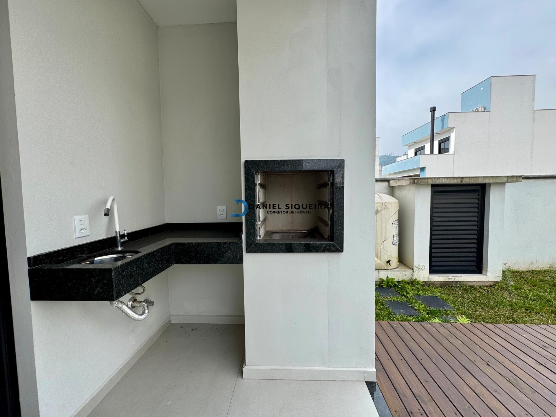 Casa à venda com 3 quartos, 1 suíte, 2 vagas e 189m² no Bairro Deltaville, Biguaçu (SC) — foto 7 de 28