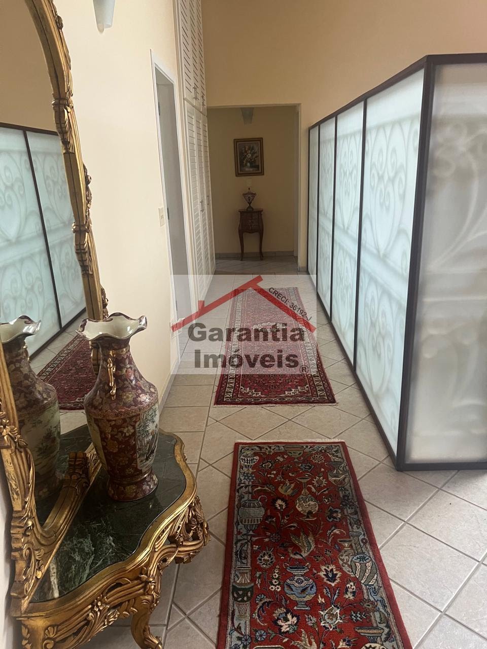 Casa à venda com 6 quartos, 7 banheiros e 600m² no Jardim Meny, São Roque (SP) — foto 7 de 24