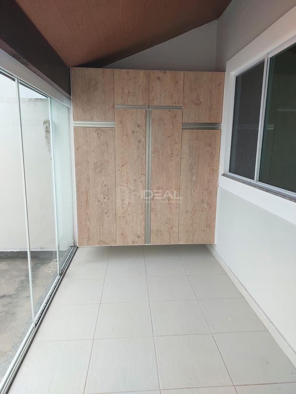 Casa à venda com 2 quartos, 1 suíte, 2 vagas e 105m² no Parque Joquei Club, Campos dos Goytacazes (RJ) — foto 5 de 14