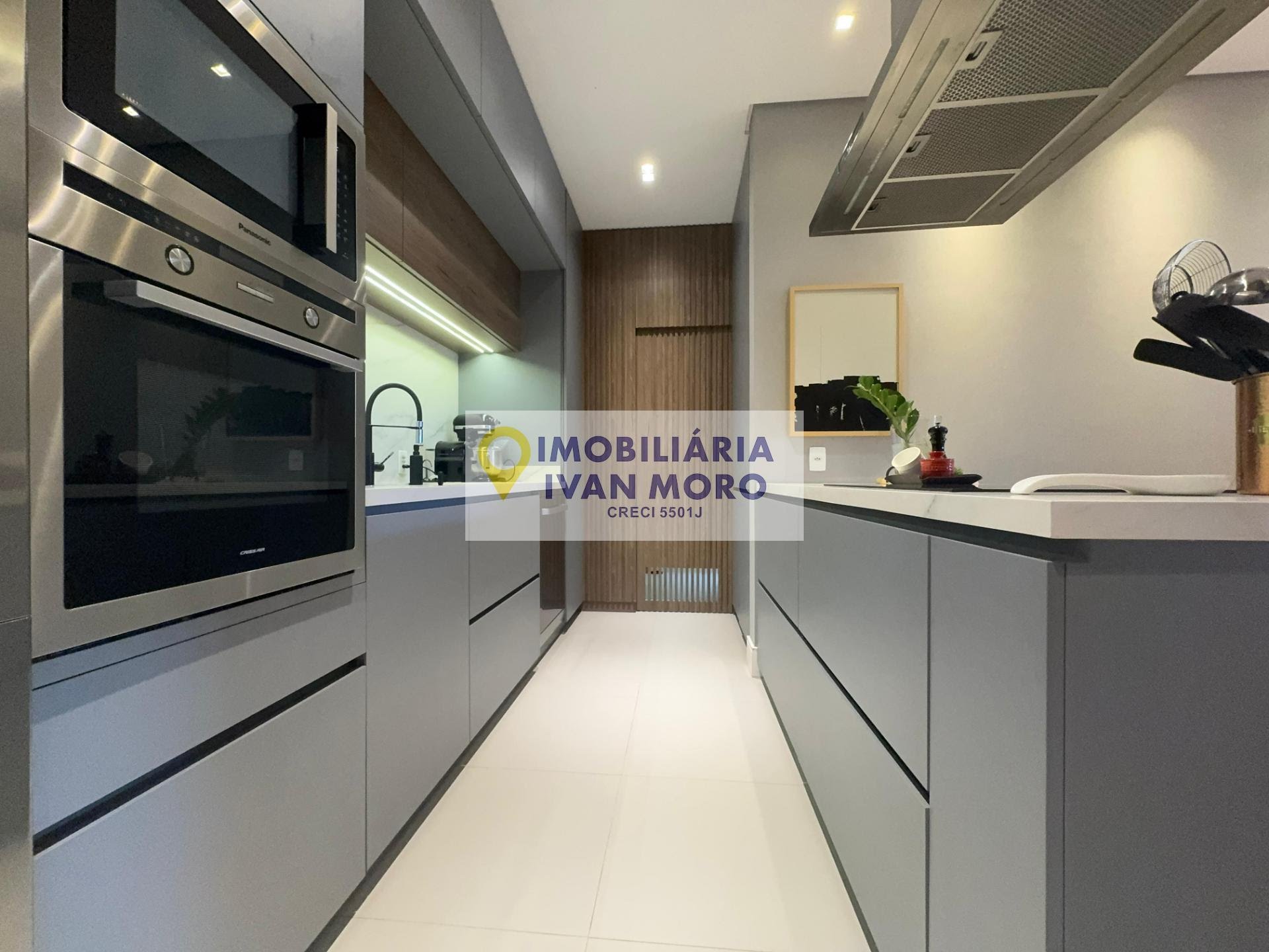 Apartamento à venda com 3 quartos, 2 suítes, 3 vagas e 116m² no João Paulo, Florianópolis (SC) — foto 7 de 29