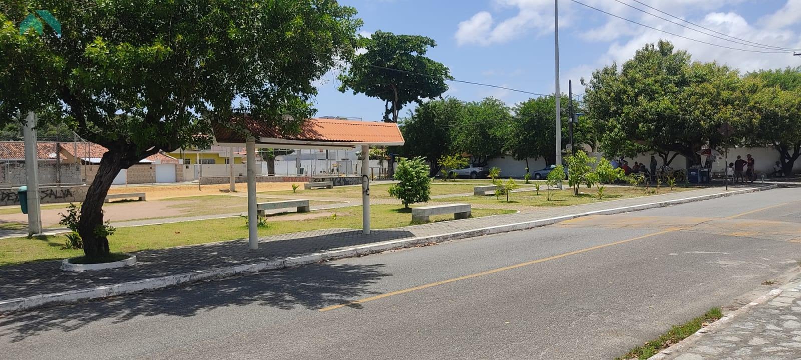 Casa, 2 quartos, 40 m² - Foto 2