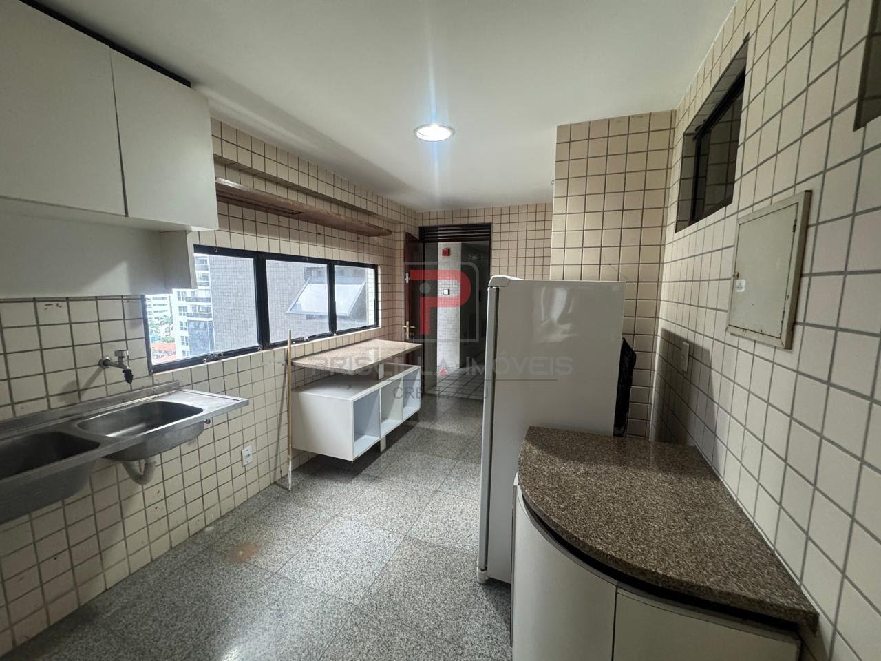 Apartamento à venda com 4 quartos, 2 suítes, 2 vagas e 200m² no Brisamar, João Pessoa (PB) — foto 10 de 30