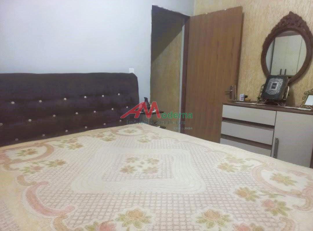 Casa à venda com 4 quartos, 1 suíte e 180m² no Paulicéia, São Bernardo do Campo (SP) — foto 17 de 30