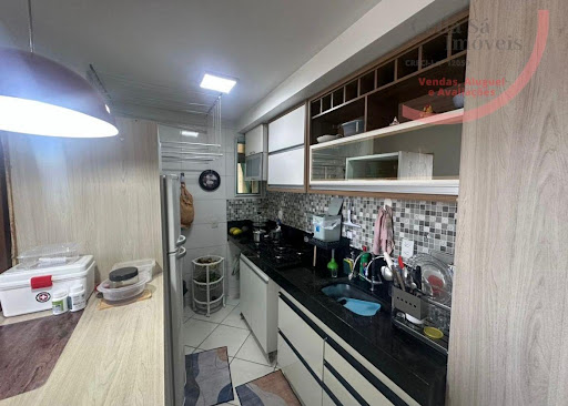 Apartamento em Jardim Camburi  -  Vitória