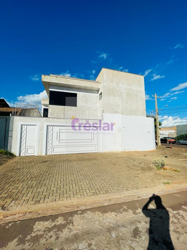 Casa à venda com 3 quartos, 4 banheiros, 2 vagas e 215m² no Setsul, Três Lagoas — foto principal