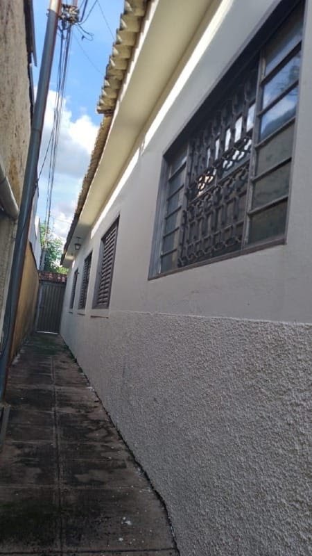 casa-a-venda-6-quartos-2-vagas-bairro-brasil-uberl