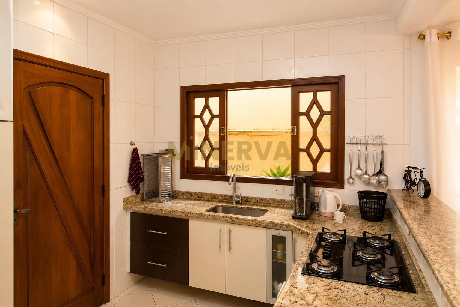Casa à venda com 3 quartos, 3 suítes, 3 vagas e 183m² no Vila Moreira, Guarulhos (SP) — foto 10 de 30