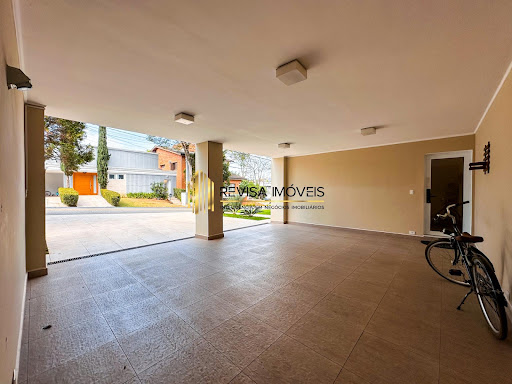 Casa em Condomínio em Alphaville  -  Santana de Parnaíba