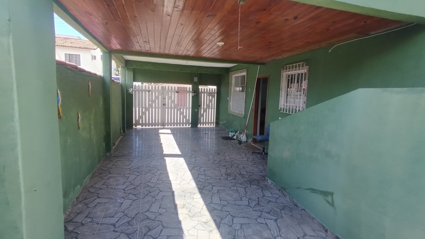 Casa à venda com 11 quartos, 2 suítes, 3 vagas e 360m² no Jardim Bela Vista, Rio das Ostras (RJ) — foto 3 de 5