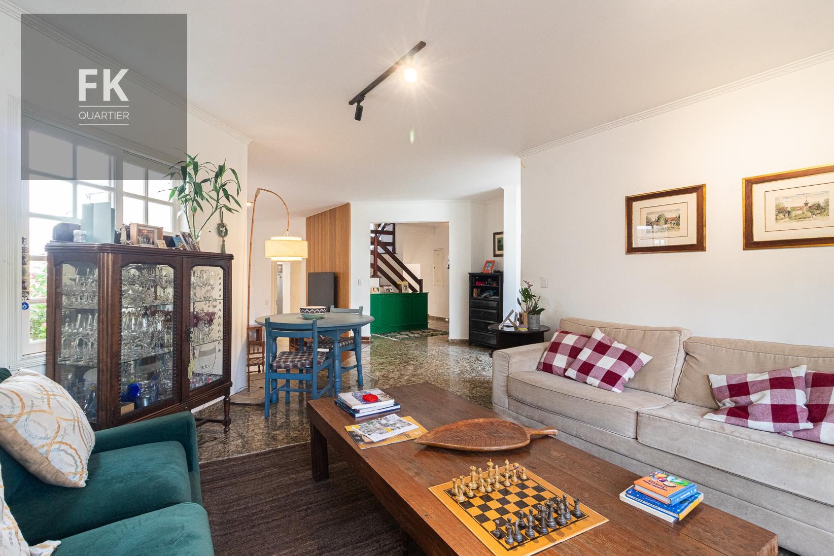 Casa à venda com 4 quartos, 4 suítes, 4 vagas e 398m² no Alphaville, Santana de Parnaíba (SP) — foto 10 de 30