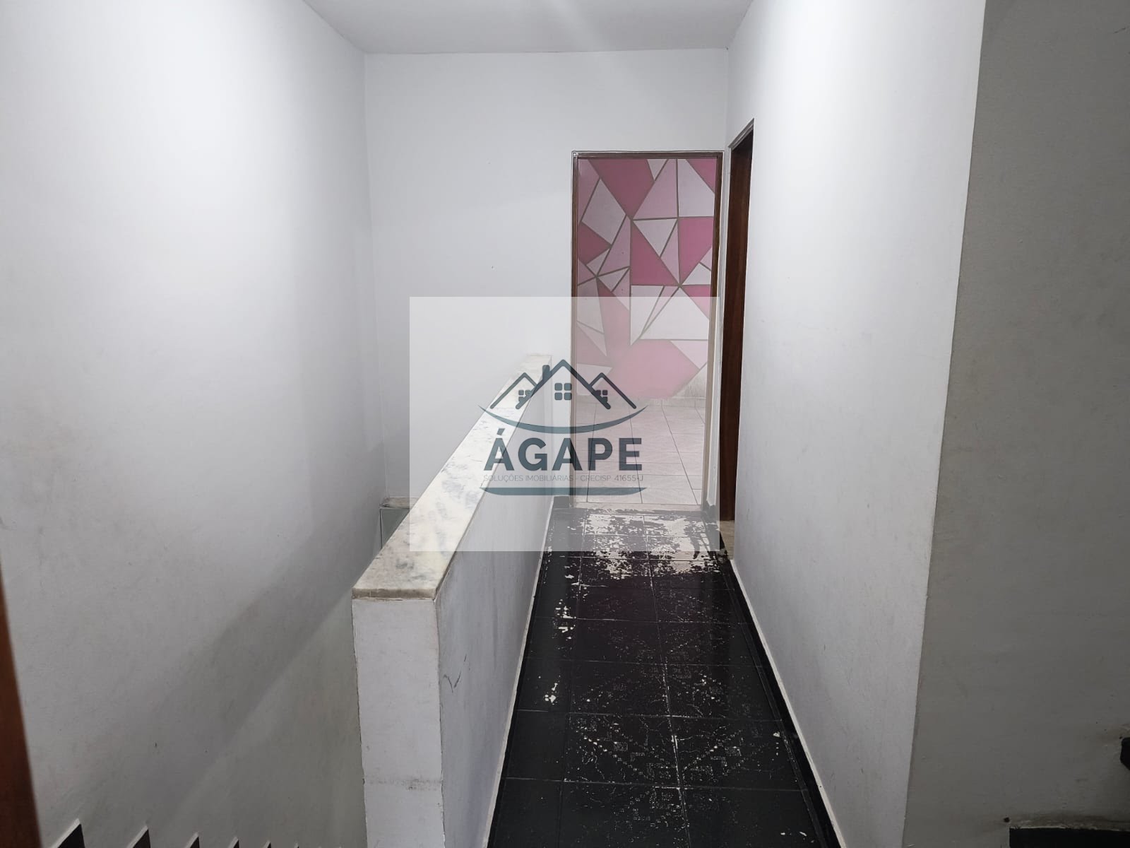 Casa à venda com 3 quartos, 2 suítes, 3 vagas e 200m² no Jardim Saint Moritz, Taboão da Serra (SP) — foto 25 de 30