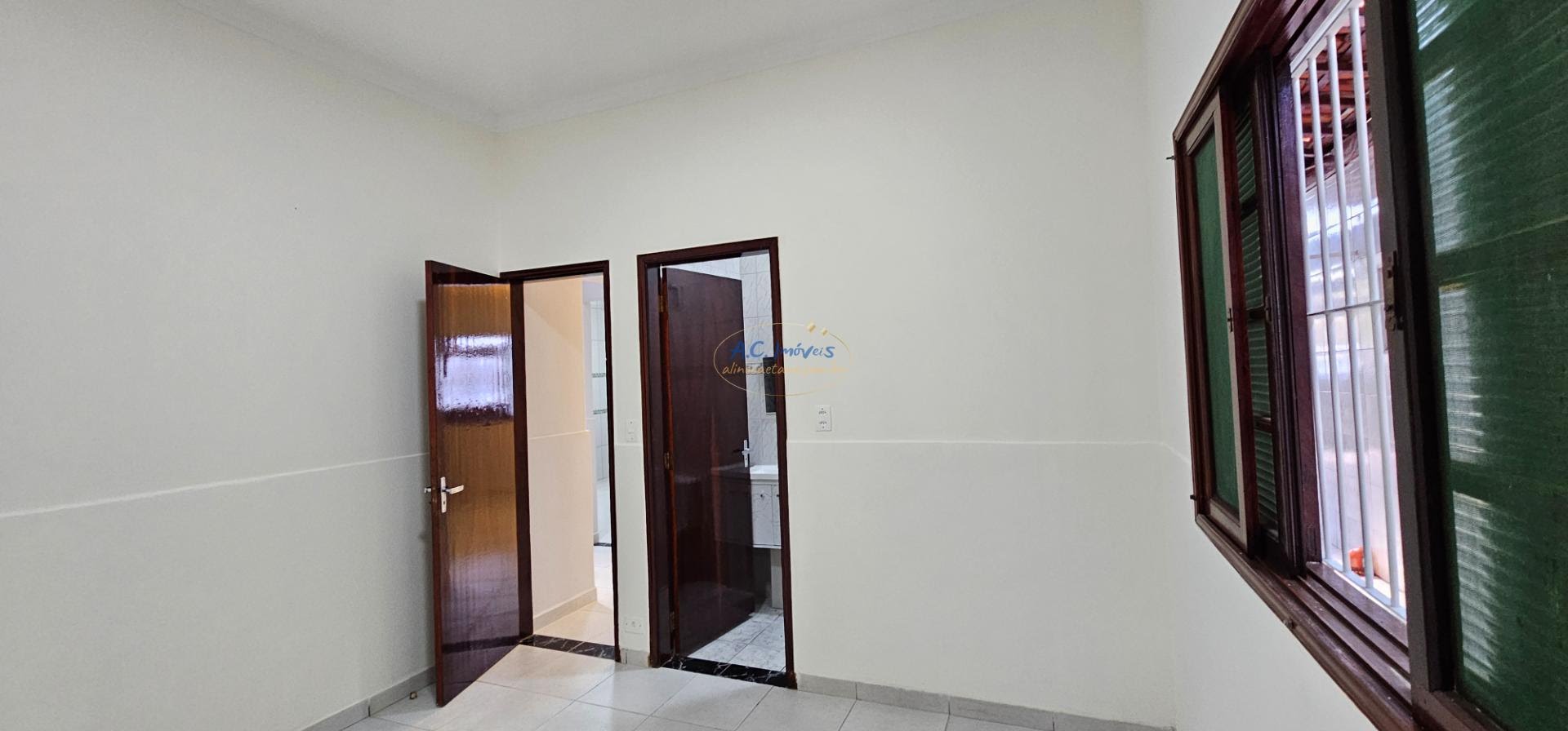 Casa à venda com 2 quartos, 1 suíte, 4 vagas e 65m² no Maracanã, Praia Grande (SP) — foto 17 de 30