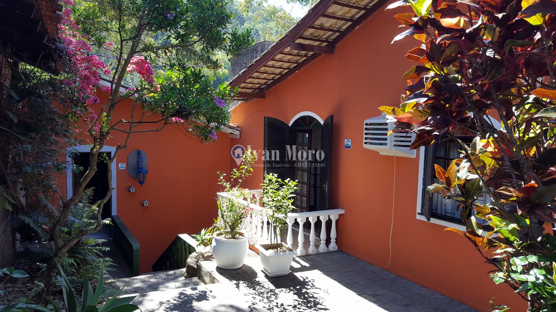 Casa para alugar com 6 quartos, 4 suítes, 4 vagas e 350m² no Daniela, Florianópolis (SC) — foto 6 de 30