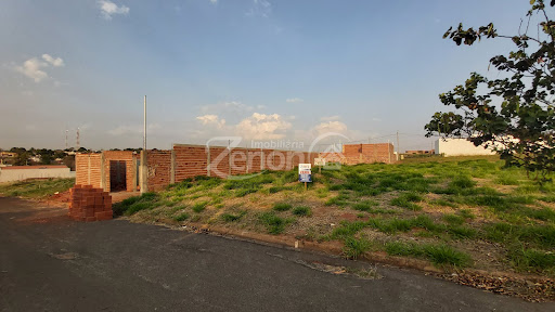 Terreno em Residencial Montagnoli  -  Adamantina