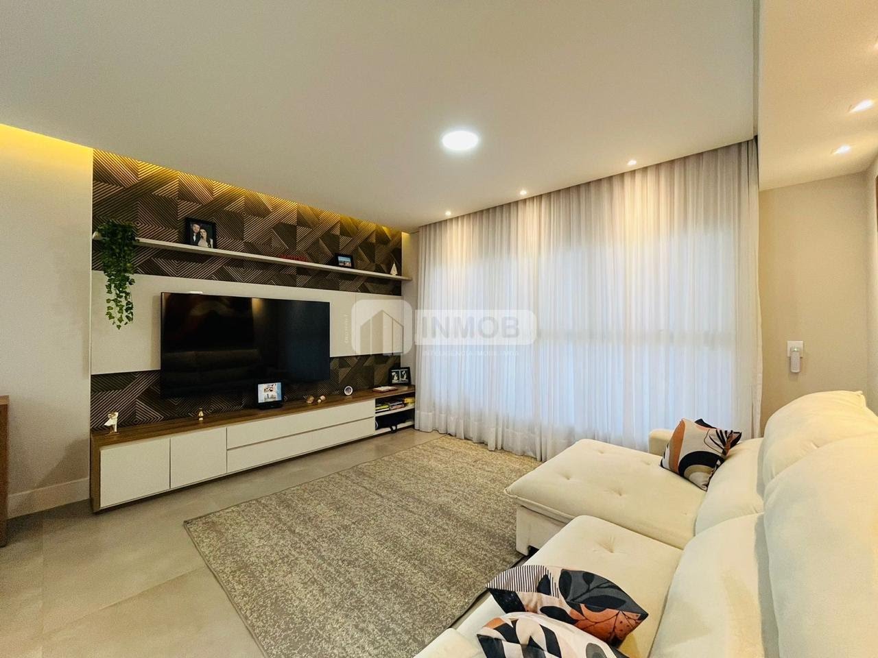 Casa à venda com 4 quartos, 4 suítes e 358m² no Vila Nossa Senhora Auxiliadora, Tremembé (SP) — foto 9 de 18