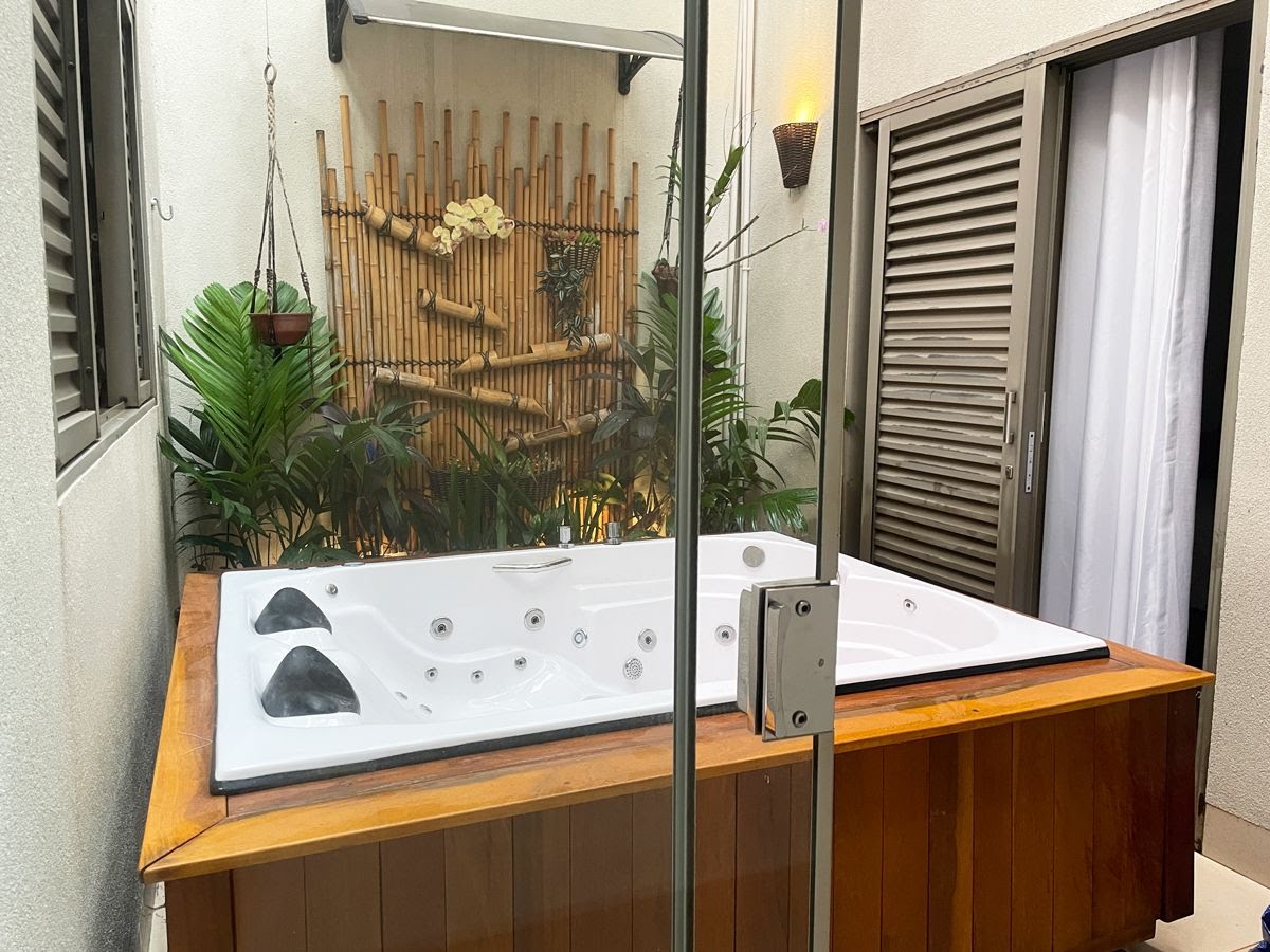 Casa à venda com 3 quartos, 3 suítes, 6 vagas e 300m² no Jardim Anhangüera, Ribeirão Preto (SP) — foto 22 de 30