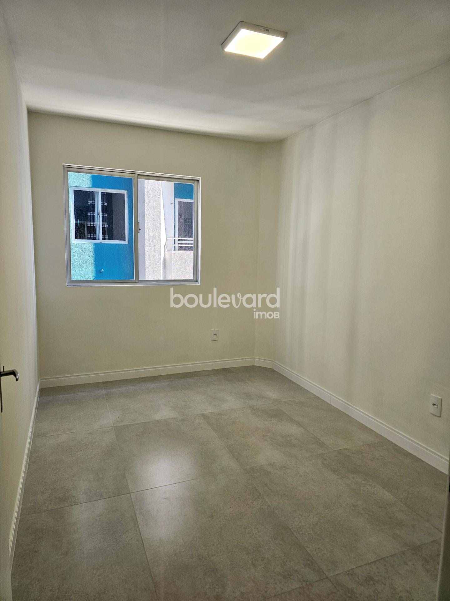 Apartamento à venda com 2 quartos, 1 banheiro, 1 vaga e 60m² no Barreiros, São José (SC) — foto 10 de 19