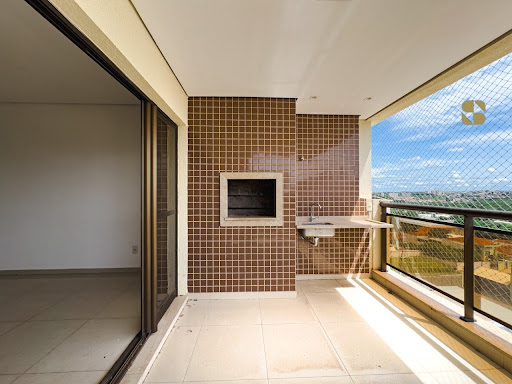 Apartamento no Maison Gabriela bairro Santa Rosa, Cuiabá-MT