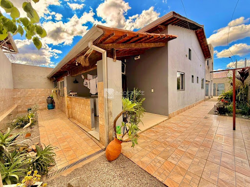 Casa em Loteamento Residencial Parque Imperial  -  Catalão