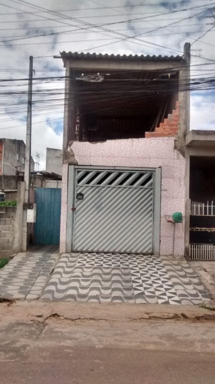 Casa à venda com 2 quartos, 1 banheiro, 1 vaga e 200m² no Parque Rodrigo Barreto, Arujá — foto principal