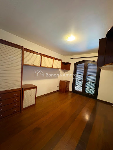 Casa, 3 quartos, 270 m² - Foto 25