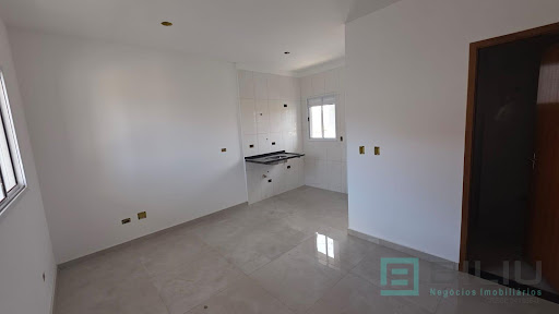 <p>Descubra esta excelente cobertura à venda em Jardim Maringá, São Paulo, com 70 m² de área útil, ideal para quem busca conforto, praticidade e uma localização estratégica. O imóvel conta com 2 dormi
