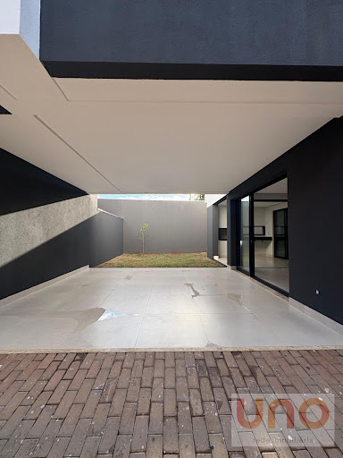 Casa de Condomínio Residencial Hera no Carandá Bosque  