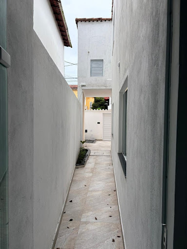 Casa Comercial em Centro  -  Macaé