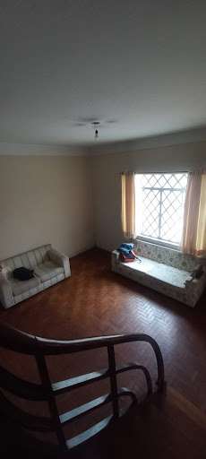 Casa em Pinheiros SP à venda e locação por R$1.8 milhões - Confira!