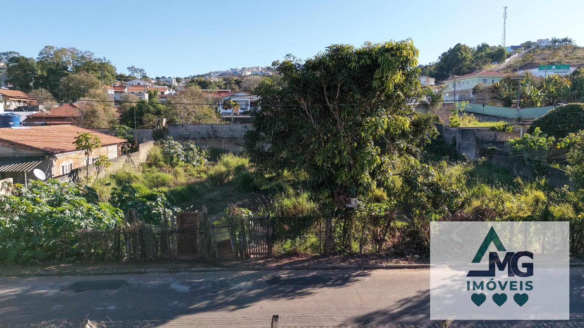 Terreno à venda com 450m² de terreno no Jardim Umuarama, Três Corações (MG) — foto 3 de 12