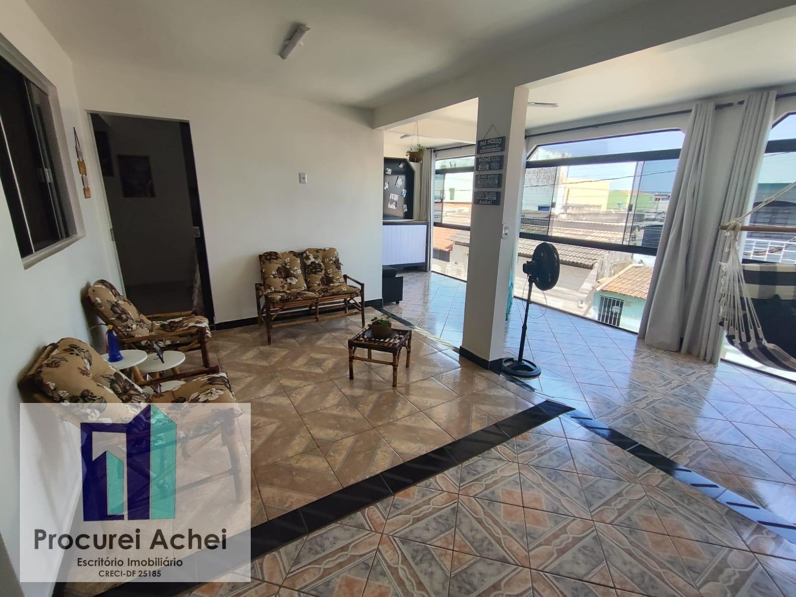 Casa à venda com 5 quartos, 3 suítes, 3 vagas e 128m² no Jardim Roriz (planaltina), Brasília (DF) — foto 2 de 13