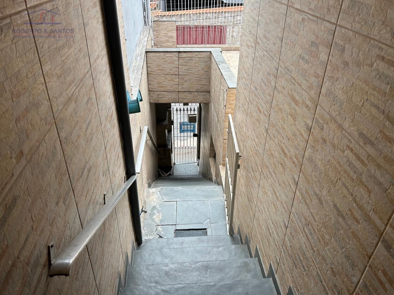 Escadas de acesso, outra vista