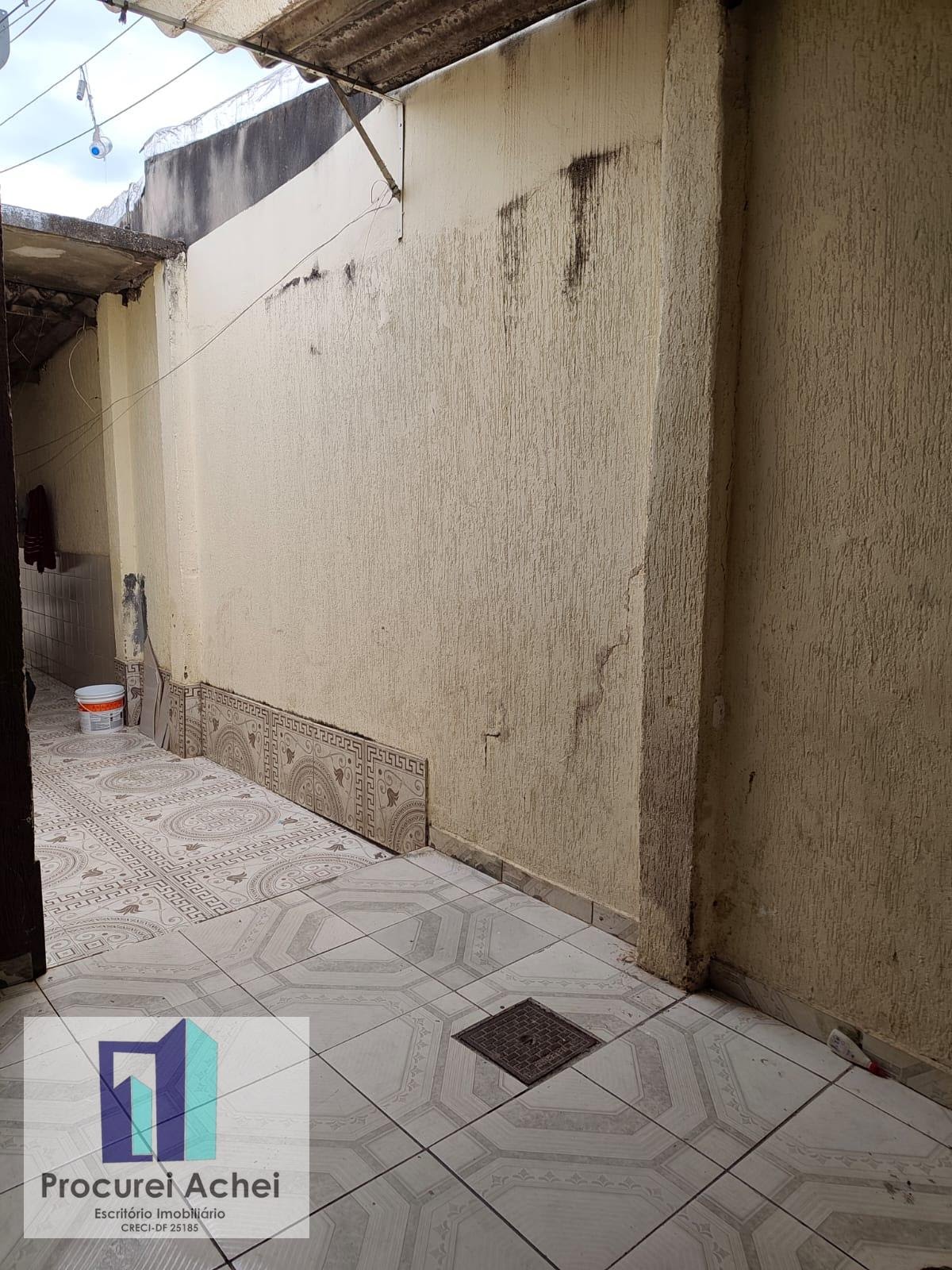 Casa à venda com 4 quartos, 1 suíte, 2 vagas e 128m² no Jardim Roriz (planaltina), Planaltina (DF) — foto 9 de 10