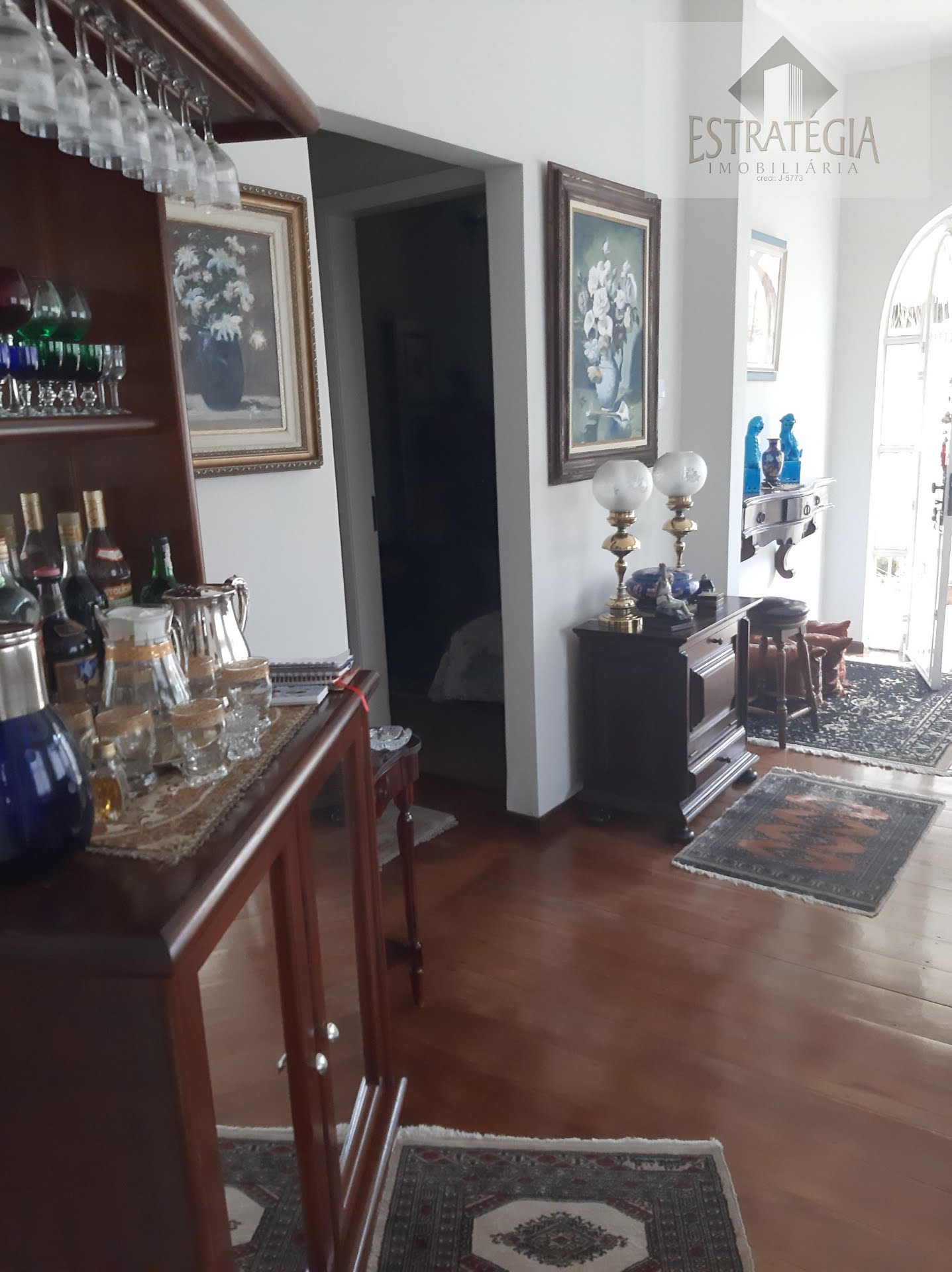 Casa à venda com 3 quartos, 1 suíte, 1 vaga e 190m² no Valparaíso, Petrópolis (RJ) — foto 10 de 30