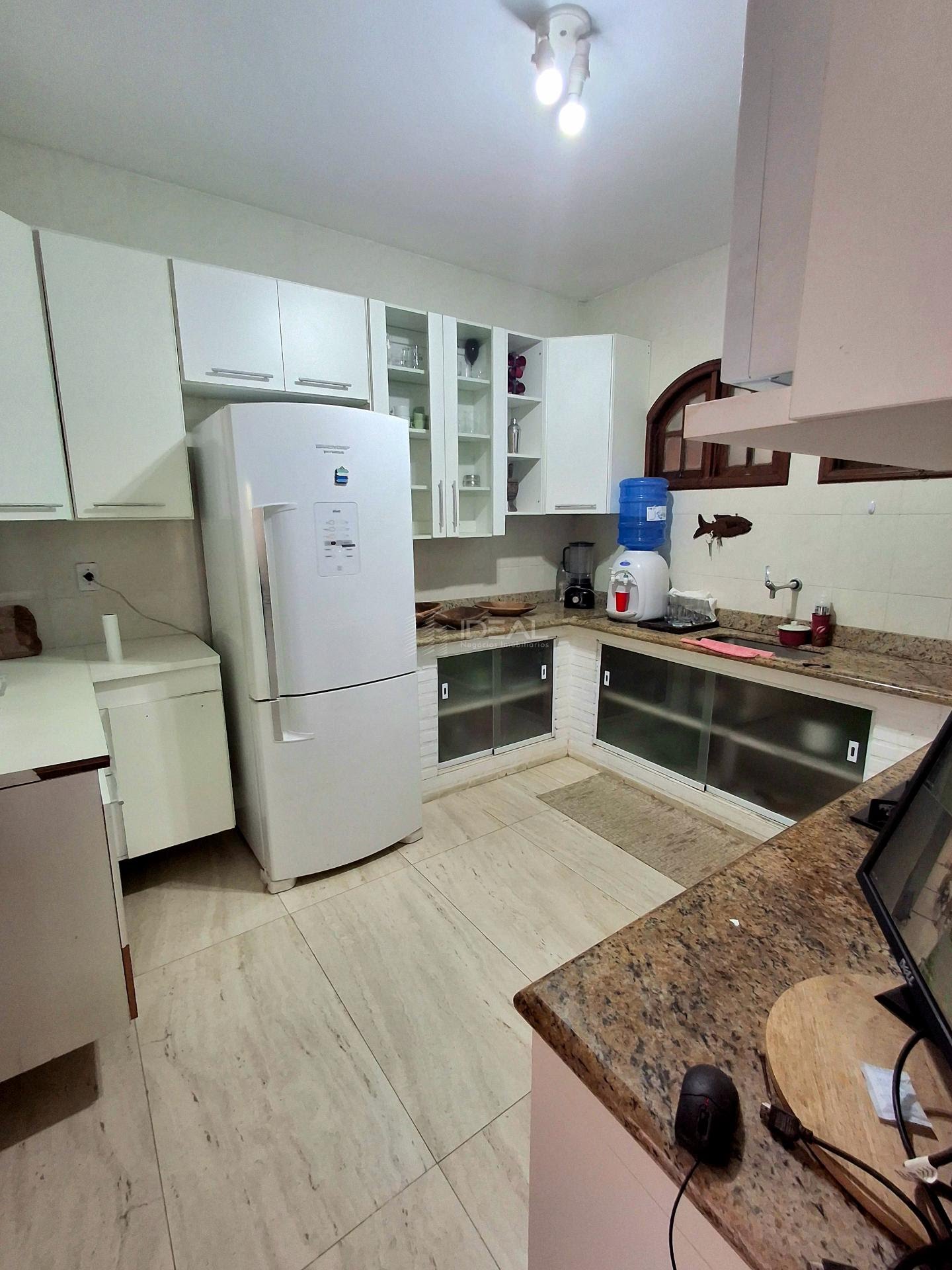 Casa à venda com 5 quartos, 4 suítes, 3 vagas e 295m² no Grussaí/ Balneário Cris, São João da Barra (RJ) — foto 25 de 30
