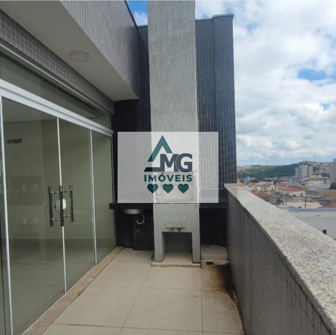 Cobertura à venda com 4 quartos, 2 suítes e 2 vagas no Centro, Três Corações (MG) — foto 4 de 10