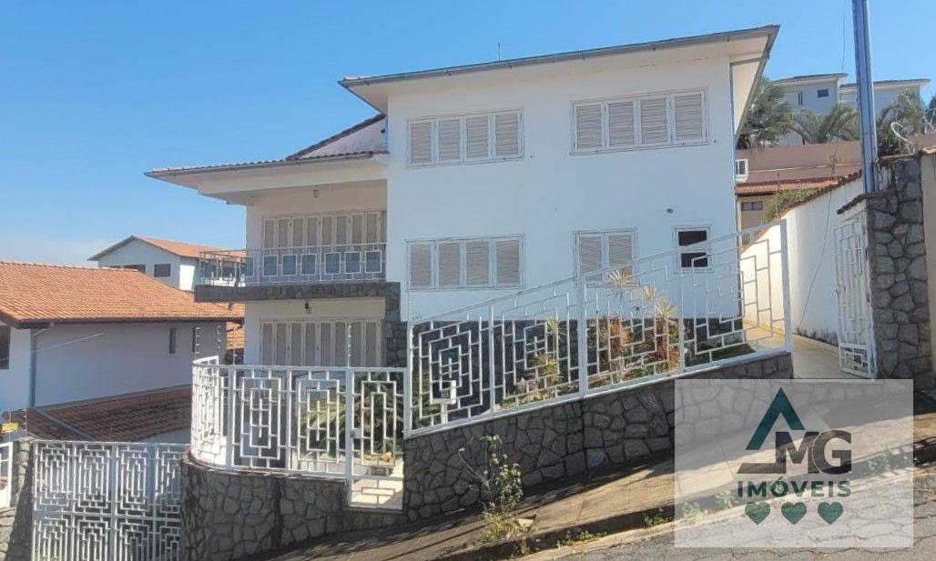 Casa, 3 quartos, 625 m² - Foto 1