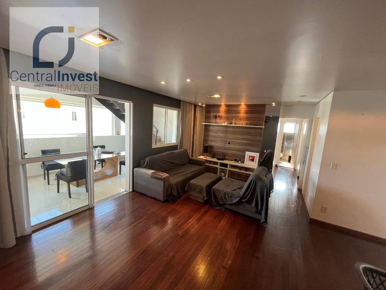Apartamento, 3 quartos, 206 m² - Foto 1